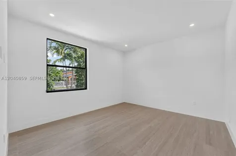 2240 SW 13th Street Miami FL 33145