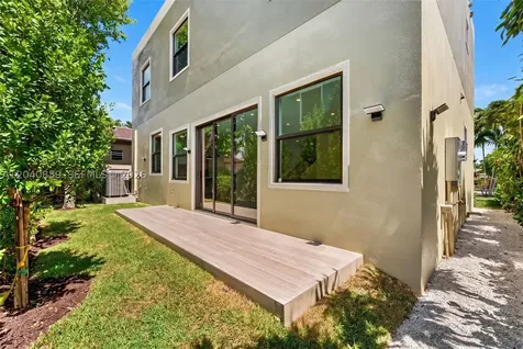 2240 SW 13th Street Miami FL 33145