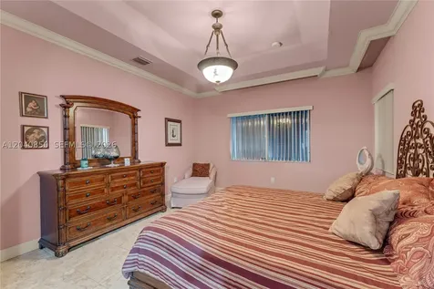 22548 SW 102nd Path Cutler Bay FL 33190