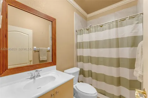 22548 SW 102nd Path Cutler Bay FL 33190