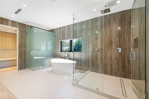 7180 E Lago Drive Coral Gables FL 33143