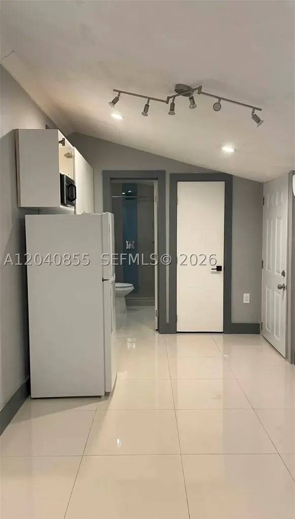 420 NW 95th Street Miami FL 33150