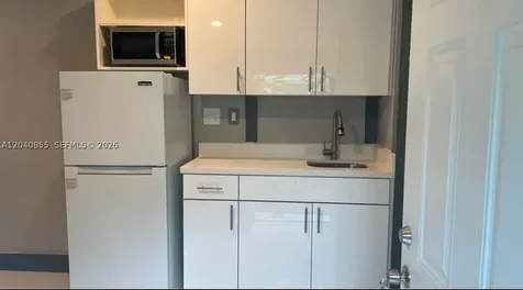 420 NW 95th Street Miami FL 33150