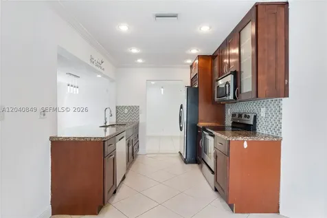 5160 SW 8th Street Margate FL 33068