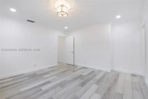 5160 SW 8th Street Margate FL 33068