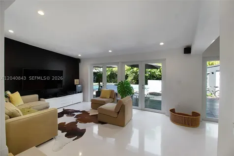 7420 SW 53rd Place Miami FL 33143