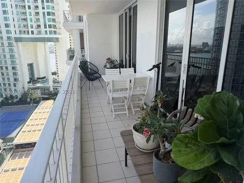 801 Brickell Key Boulevard Miami FL 33131