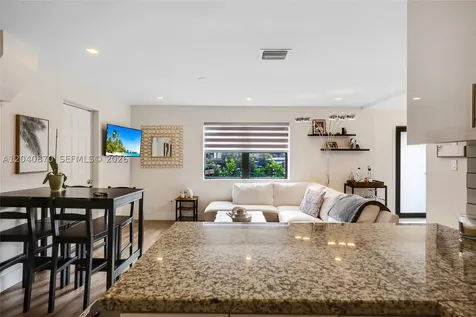 5612 NW 11th Avenue Miami FL 33127