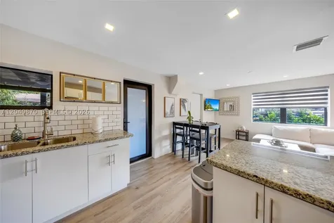 5612 NW 11th Avenue Miami FL 33127