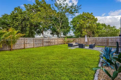 5612 NW 11th Avenue Miami FL 33127