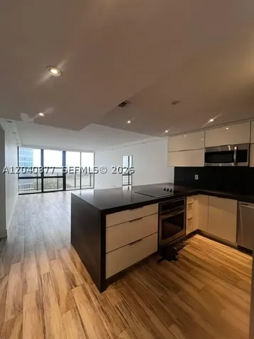 600 NE 36 Miami FL 33137