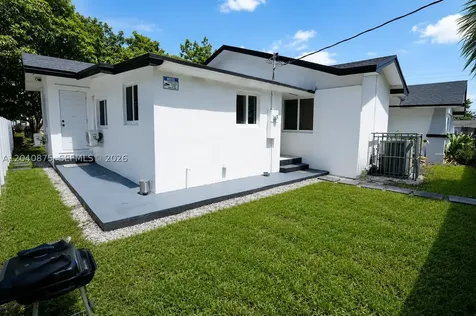 1860 NW 81st Street Miami FL 33147
