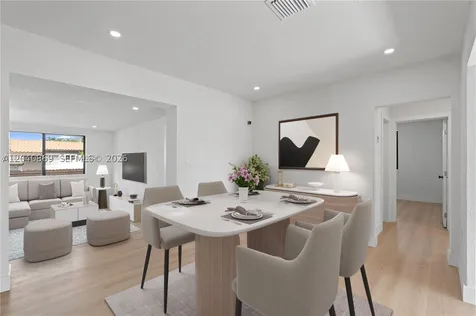31 W 64th Street Hialeah FL 33012