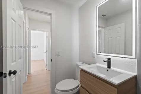 31 W 64th Street Hialeah FL 33012