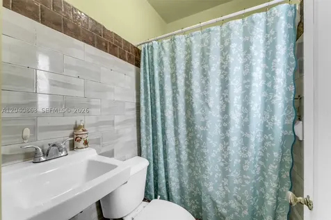 1851 SW 21st Terrace Miami FL 33145