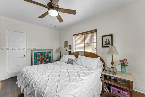 1851 SW 21st Terrace Miami FL 33145