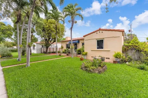 1851 SW 21st Terrace Miami FL 33145