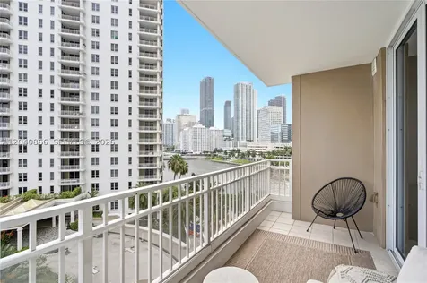 801 Brickell Key Boulevard Miami FL 33131