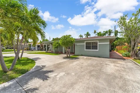 6860 SW 18th Street Miami FL 33155