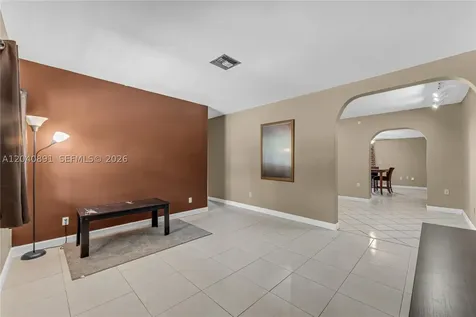 6860 SW 18th Street Miami FL 33155