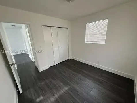 3251 SW 56th Avenue West Park FL 33023