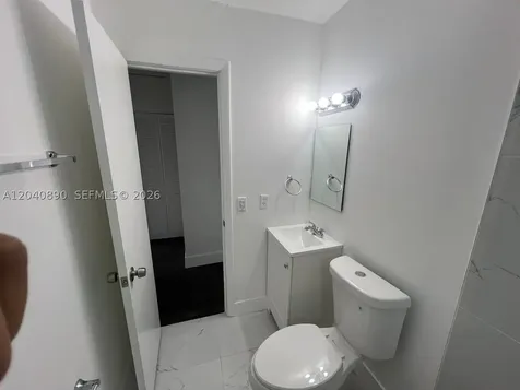 3251 SW 56th Avenue West Park FL 33023