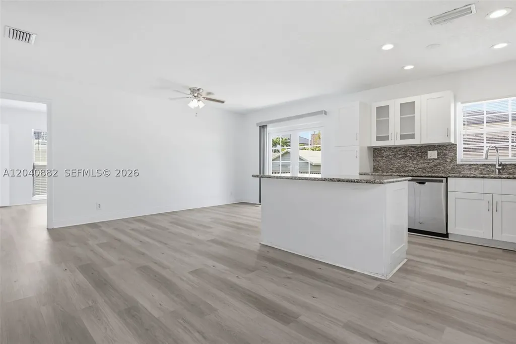 816 Johnson Street Hollywood FL 33019