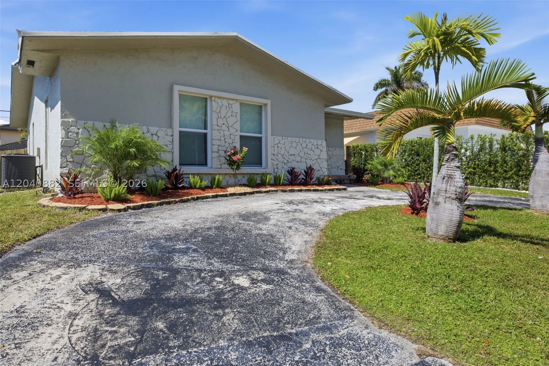 816 Johnson Street Hollywood FL 33019