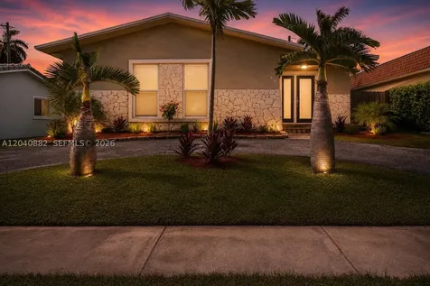 816 Johnson Street Hollywood FL 33019