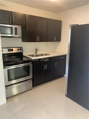 2715 Tigertail Avenue Miami FL 33133