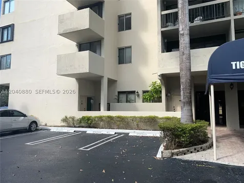 2715 Tigertail Avenue Miami FL 33133