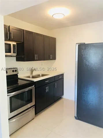 2715 Tigertail Avenue Miami FL 33133
