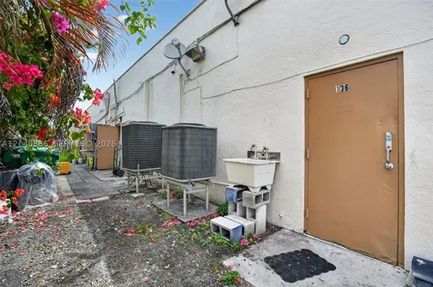 Established Cuban Style Pizzeria For Sale In Hialeah Gardens Hialeah Gardens FL 33018