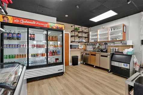 Established Cuban Style Pizzeria For Sale In Hialeah Gardens Hialeah Gardens FL 33018