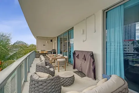 3300 NE 188th Street Aventura FL 33180