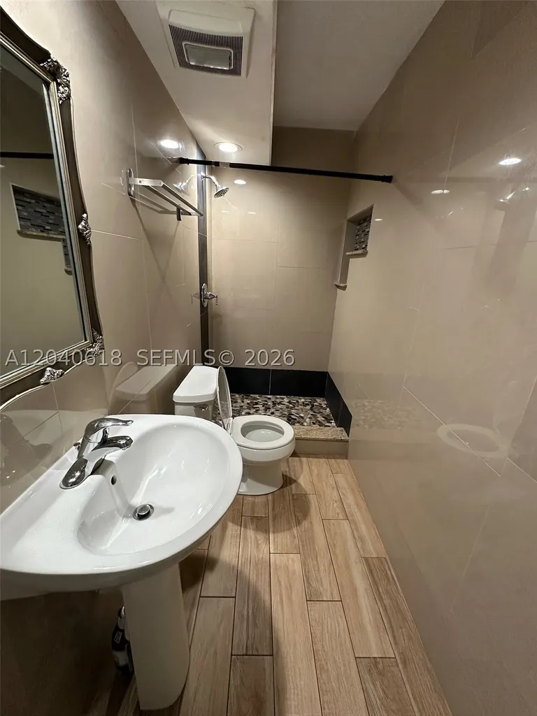 4114 NW 88th Avenue Coral Springs FL 33065