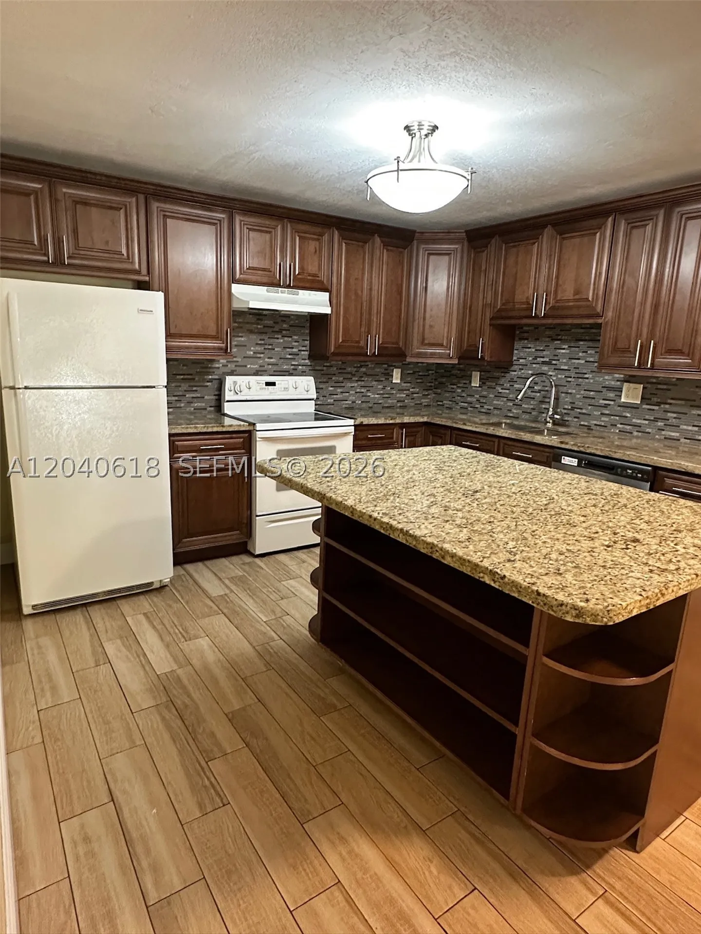 4114 NW 88th Avenue Coral Springs FL 33065
