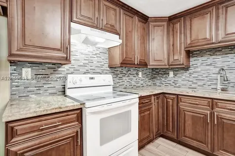 4114 NW 88th Avenue Coral Springs FL 33065