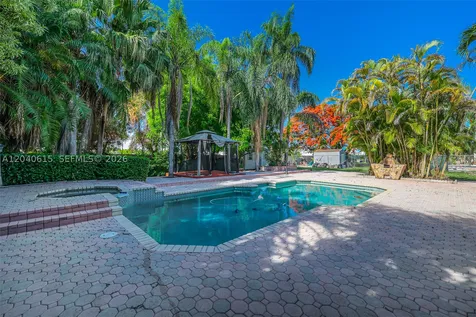 14941 SW 164th Terrace Miami FL 33187