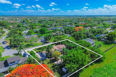 14941 SW 164th Terrace Miami FL 33187