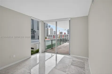 1010 SW 2nd Avenue Miami FL 33130