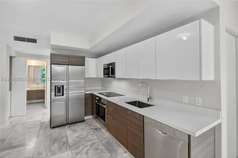 1010 SW 2nd Avenue Miami FL 33130