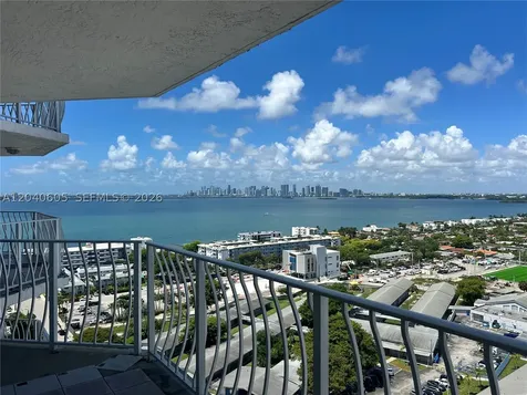 7601 E Treasure Drive North Bay Village FL 33141