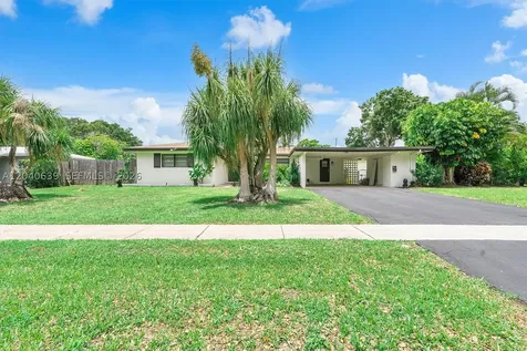885 Azalea Court Plantation FL 33317
