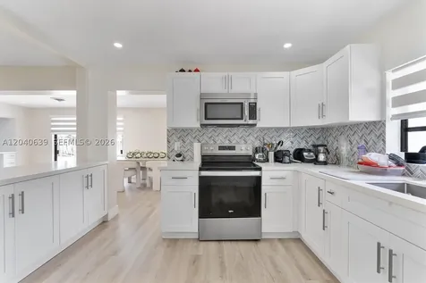 885 Azalea Court Plantation FL 33317