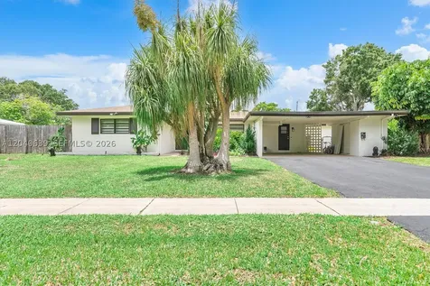 885 Azalea Court Plantation FL 33317