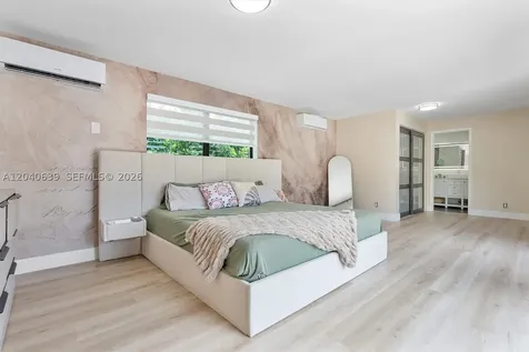 885 Azalea Court Plantation FL 33317