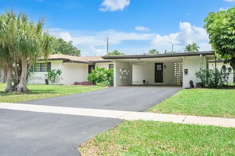 885 Azalea Court Plantation FL 33317