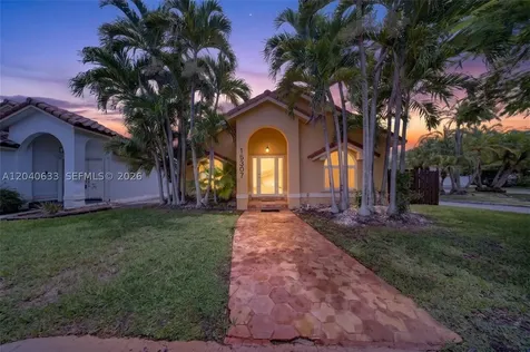 15307 SW 52nd Terrace Miami FL 33185