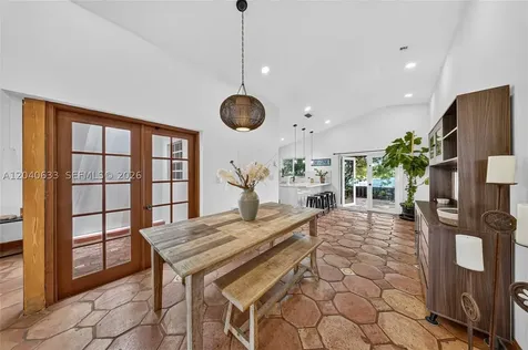 15307 SW 52nd Terrace Miami FL 33185